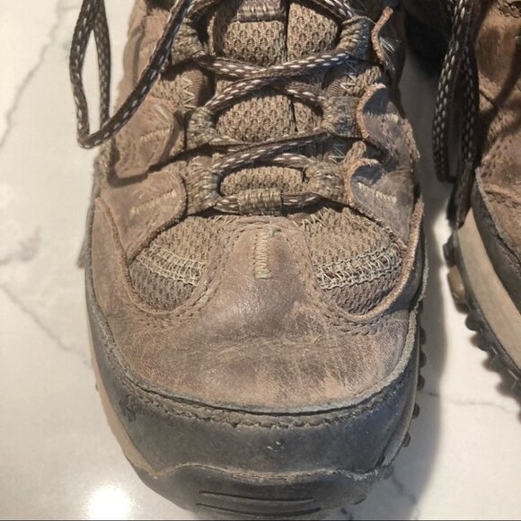 MERRELL  Sz 6.5 Leather Hiking Lace Up Grip Sole Boots - Picture 3 of 16
